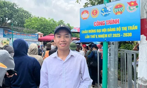 Đề thi môn Ngữ văn vào lớp 10 Hà Nội: Nghị luận về niềm vui tuổi học trò