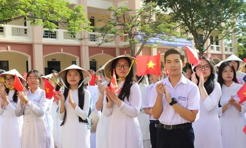 Hà Nội: Học sinh nhiều trường được nghỉ học dịp sơ, tổng duyệt lễ diễu binh diễu hành