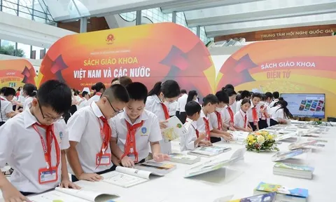 Bộ Giáo dục và Đào tạo lấy ý kiến góp ý chương trình chỉnh sửa một số môn học