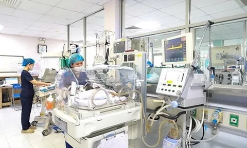 Chọn ngày giờ đẹp sinh mổ, bé sơ sinh tử vong sau 2 ngày