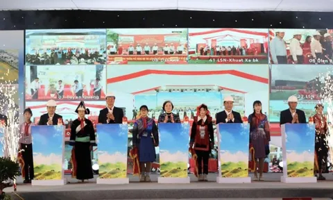 Phó Thủ tướng Phạm Thị Thanh Trà dự lễ khởi công 4 trường nội trú biên giới Lào Cai, tặng quà học sinh khó khăn