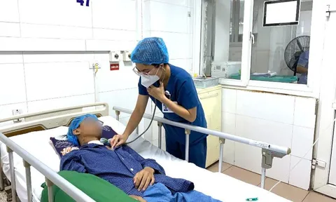 Bệnh viện Thanh Nhàn cứu sống nam thanh niên 19 tuổi ngừng tim 4 lần sau đuối nước