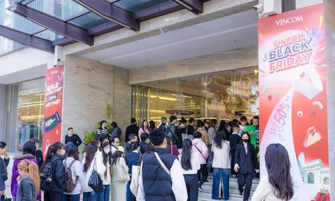 2,3 triệu lượt khách “phá đảo” Vincom Black Friday 2025, tạo cú bùng nổ cho mùa lễ hội cuối năm