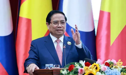 Thủ tướng: Phải chắt chiu và khai thác hiệu quả từng sáng kiến của doanh nghiệp Việt Nam - Lào