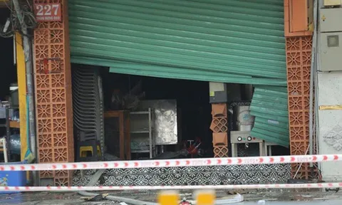 Vụ quán ăn bốc cháy ở Tp.HCM: Hai cô gái nhảy từ tầng cao thoát chết