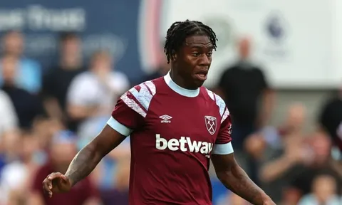 Cầu thủ chạy cánh tài năng lĩnh án tù vì khoe buôn ma túy