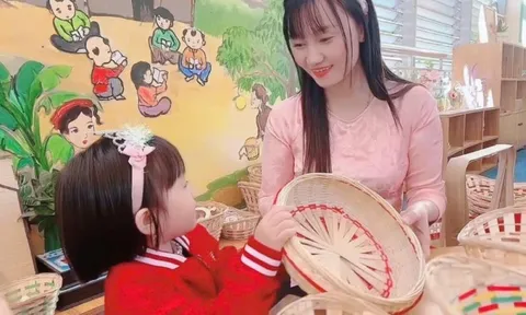 Cô gái muốn kể câu chuyện đẹp về làng nghề mây tre đan Nam Phù