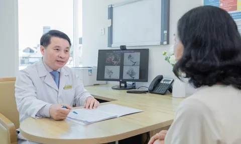 TS.BS Tôn Thất Trí Dũng: “Chạy nhanh hơn thời gian để cứu bệnh nhân đột quỵ”