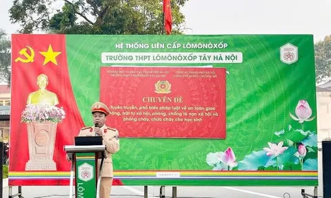 Chương Mỹ: Tuyên truyền pháp luật về an toàn giao thông và phòng, chống tệ nạn xã hội trong trường học