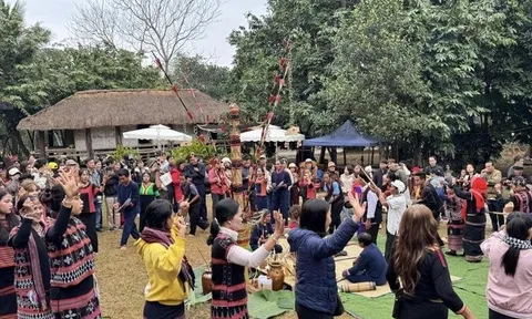 Sắc xuân trên mọi miền Tổ quốc: Tôn vinh giá trị văn hóa truyền thống