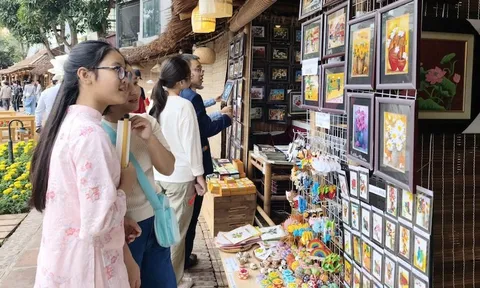 Hà Nội miễn phí tham quan 17 di tích, danh thắng nổi tiếng đến hết mùng 6 Tết