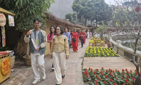 Trải nghiệm không gian Tết cổ truyền tại Văn Miếu Quốc Tử Giám