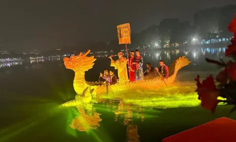 Bài 2: Đưa văn hoá nâng tầm du lịch Thủ đô