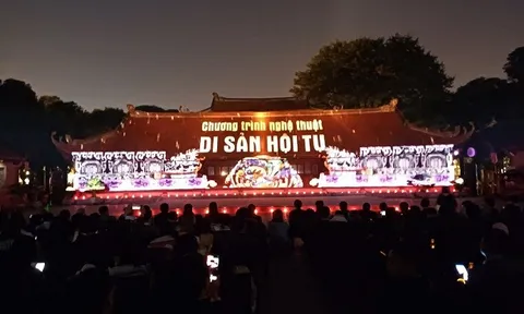 Trải nghiệm chương trình nghệ thuật “Di sản hội tụ” tại Văn Miếu - Quốc Tử Giám