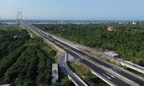 Khi đường cao tốc giúp Đồng bằng sông Cửu Long 'cất cánh'