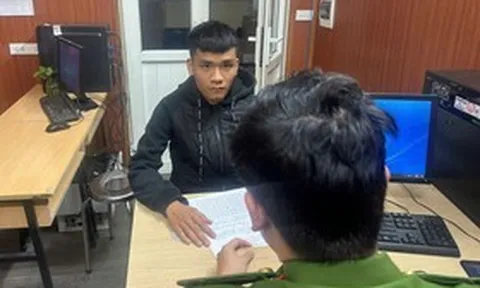 Triệu tập nam thanh niên chặn đầu, tát chị họ liên tiếp