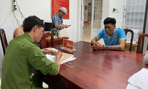 Bắt đối tượng đạp cửa xông vào phòng ngủ tấn công chủ nhà cướp điện thoại