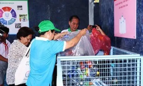 Unilever Việt Nam triển khai Trạm thu hồi vật liệu tái chế để thu gom và tái chế rác bền vững