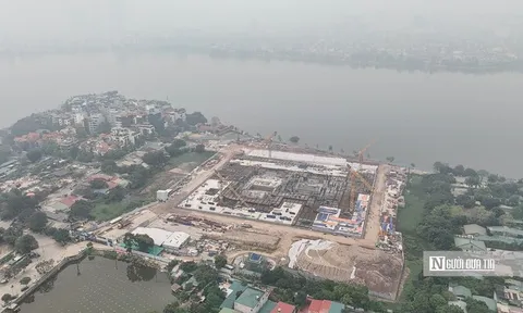 Hà Nội: Toàn cảnh đại công trường xây dựng nhà hát Opera bên cạnh hồ Tây