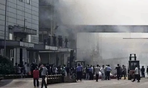 Khẩn trương điều tra vụ nổ lớn trong khu công nghiệp Bắc Ninh khiến 2 người bị thương