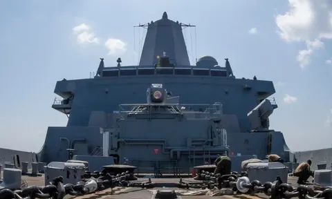 "Quái thú laser": Hải quân Mỹ đưa "sát thủ UAV" trở lại chiến trường