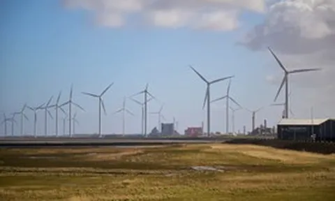 EU kêu gọi thúc đẩy nhanh chính sách năng lượng trước khủng hoảng nhiên liệu Iran