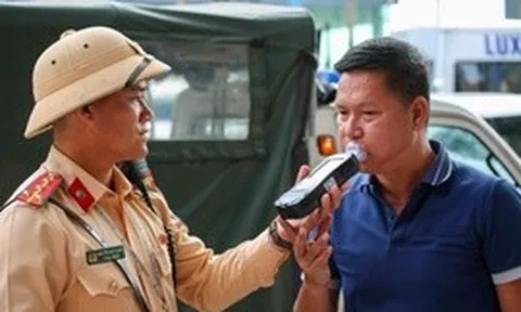Ngày đầu nghỉ lễ 30/4: Hơn 2.000 trường hợp vi phạm nồng độ cồn