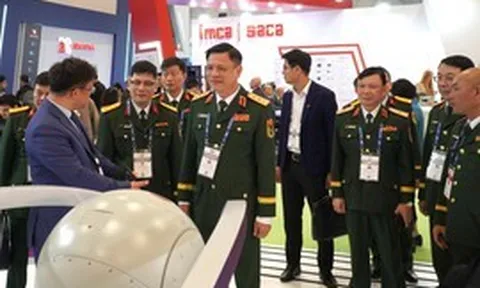 Việt Nam tham dự Triển lãm Quốc phòng và Hàng không vũ trụ SAHA 2026