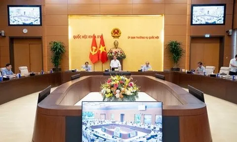 Thống nhất kiến nghị xem xét tổ chức một Kỳ họp không thường lệ của Quốc hội
