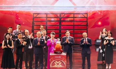 Bình minh đẹp nhất trên hành trình 30 năm của ROX Group