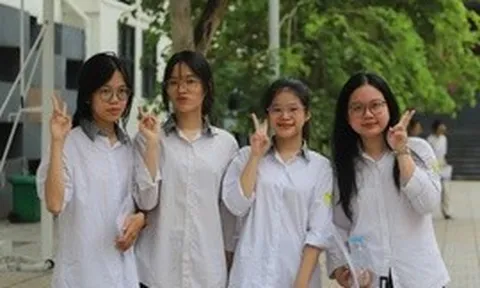 Đề thi các môn tự chọn: Chú trọng hiểu bản chất, giảm học thuộc