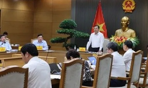 Phó Thủ tướng Thường trực Phạm Gia Túc: Bảo đảm tiến độ dự án đường sắt Lào Cai - Hà Nội - Hải Phòng, tuân thủ nghiêm ngặt quy trình