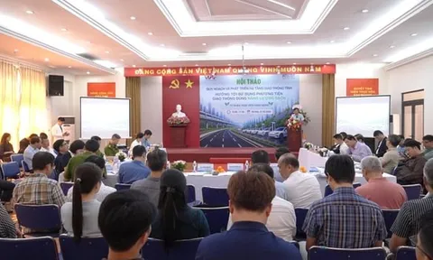 Phát triển hạ tầng giao thông tĩnh hướng tới giao thông xanh, bền vững