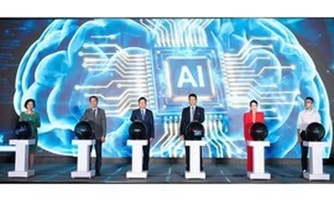 AI Thực chiến” mùa 2 khởi động, Techcombank tiếp tục trao học bổng trị giá 1 triệu USD