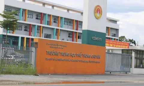 Khởi tố Hiệu trưởng Trường Chuyên Tuyên Quang