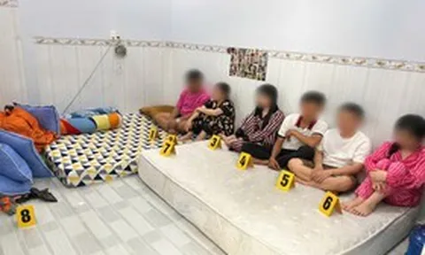 Kiểm tra căn nhà cho thuê, bắt quả tang nhóm người làm chuyện phạm pháp