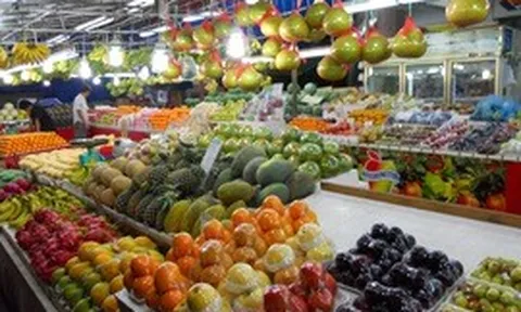 Giá xăng dầu và thực phẩm 'hạ nhiệt', CPI tháng 7 giảm 0,12% so với tháng trước