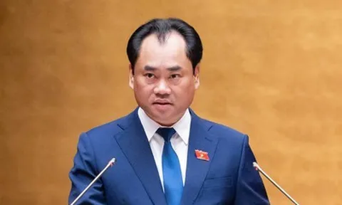 Bộ trưởng Trịnh Việt Hùng: Bãi bỏ điều kiện kinh doanh không đồng nghĩa buông lỏng quản lý