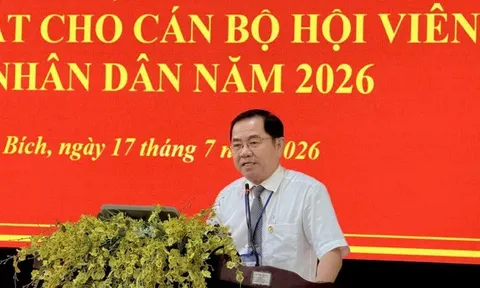 Qua những cung đường xa, người làm luật đưa pháp luật về gần dân