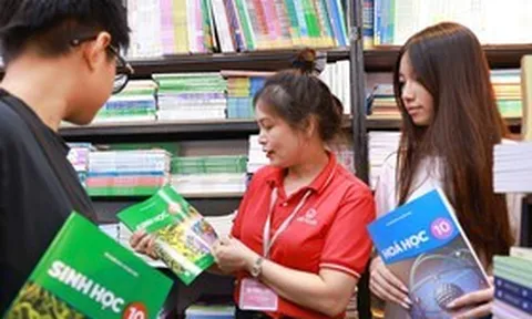 Nhà xuất bản Giáo dục Việt Nam lý giải việc thiếu sách cục bộ tại một số cửa hàng bán lẻ