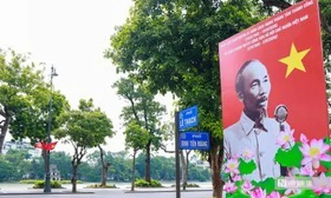 Hà Nội trang hoàng chào mừng 81 năm Quốc khánh 2/9