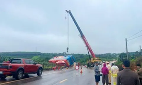 Vụ lật xe khách khiến nhiều người thương vong ở Gia Lai: Bộ Y tế chỉ đạo khẩn