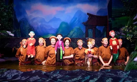 Hà Nội nâng chế độ đãi ngộ đối với văn nghệ sĩ, thúc đẩy công nghiệp văn hóa