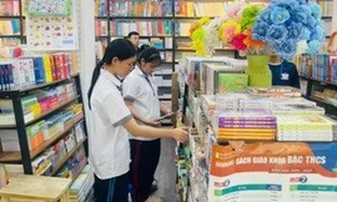 Bộ GDĐT yêu cầu bảo đảm đủ SGK trước ngày 15/9