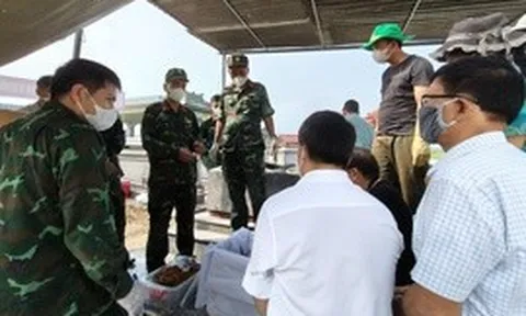 Đà Nẵng: Cất bốc mộ tập thể 17 hài cốt nghi cán bộ, chiến sĩ đặc công