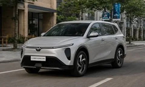 Vay 100% giá trị xe, voucher tới 80 triệu đồng: Loạt ưu đãi khó bỏ qua của VinFast trong tháng 9