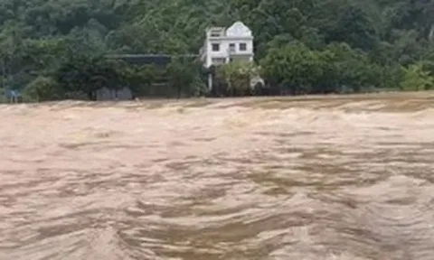 Khẩn trương triển khai phương án ứng phó lũ trên các tuyến sông