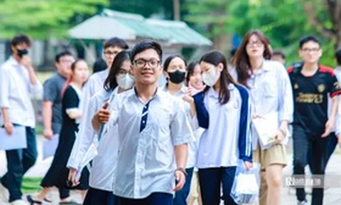 Đề xuất bỏ điểm cộng IELTS, học sinh giỏi: "Cuộc đua" tuyển sinh chuyển sang chất lượng