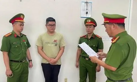 Bắt đối tượng chiếm đoạt gần 2 tỷ đồng bằng chiêu vay tiền để "đáo hạn ngân hàng"