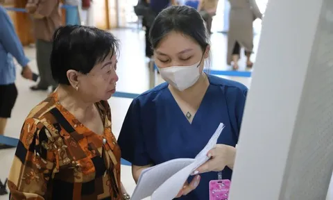 Đi khám bằng VNeID, có được hưởng quyền lợi BHYT 5 năm liên tục?